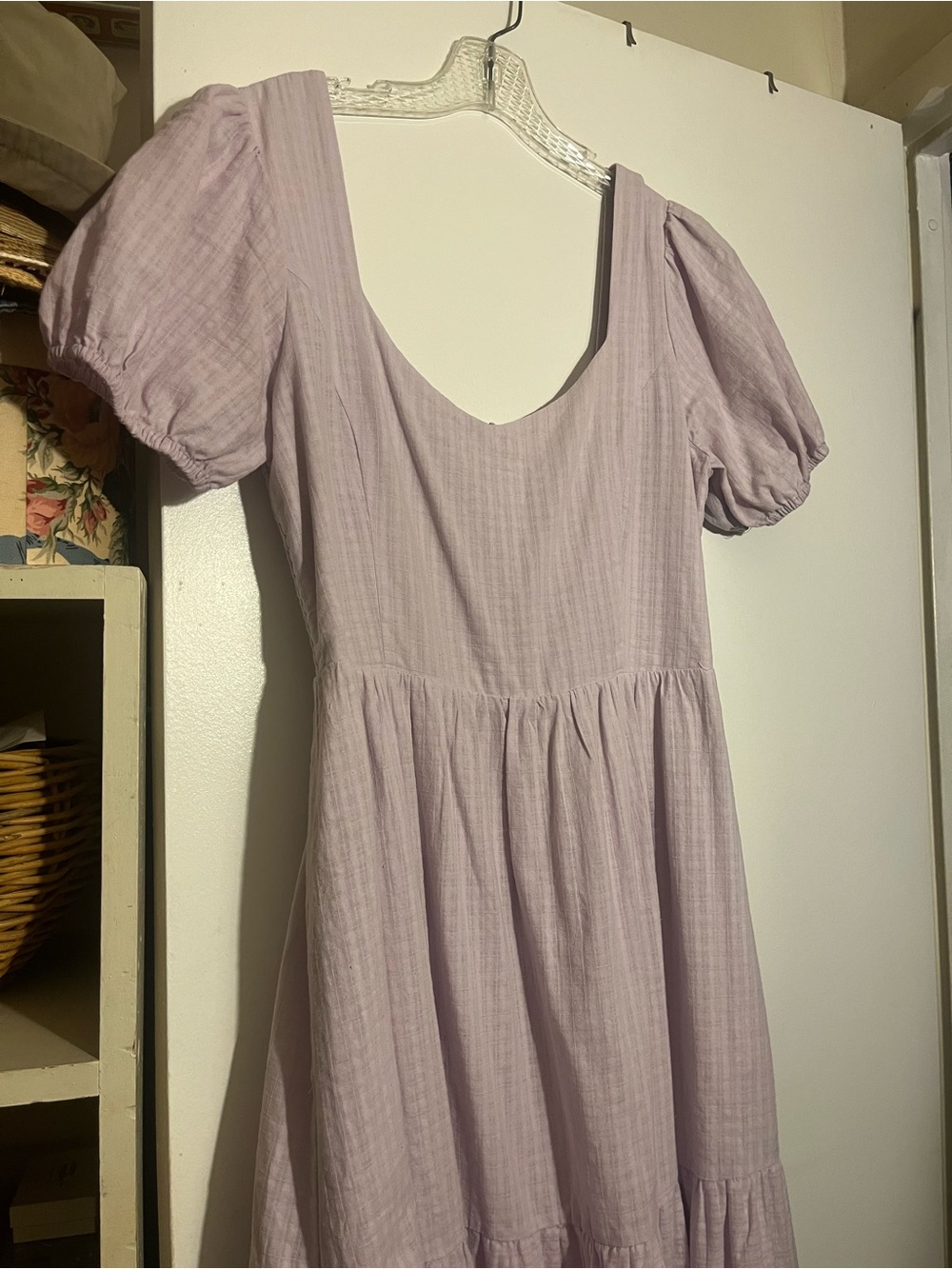 Lost + Wander  Maxi Dress  Lavender Puff Sleeved Maxi  Size L